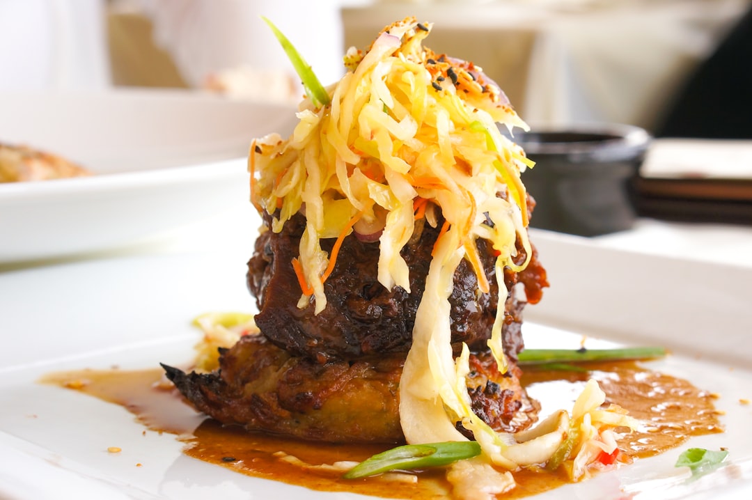 découvrez l'art culinaire à travers des recettes succulentes, des astuces de chefs et des techniques de cuisine. transformez chaque repas en une expérience gastronomique inoubliable.